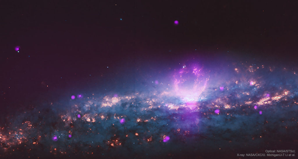 galaxie spirale NGC 3079
