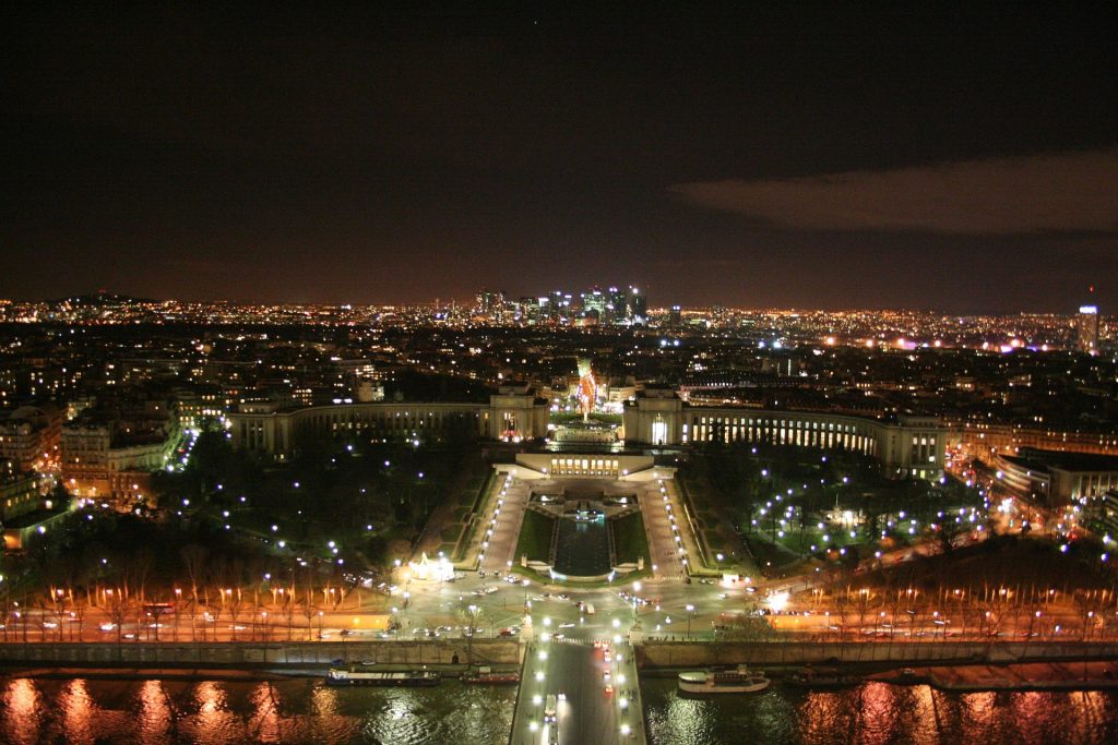 Trocadéro, la nuit.